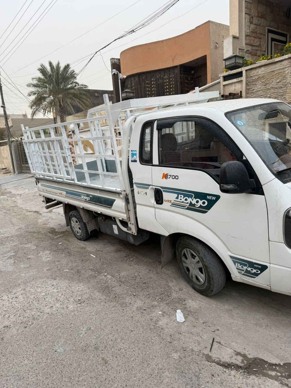 رمضان كريم 
كيا بنكو ٢٠٢٣ رقم جديد بغداد
ماشيه ٤٦ سياره خير من الله كير مكينه صدر كله جديده بيه فقط صبغ بلباب الايمن عارضه ١٤٥ وبيه مجال العنوان البياع الموصلات الثانيه ***********
