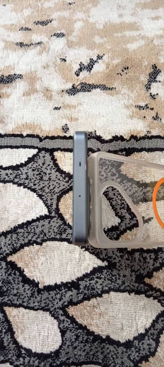 سلام عليكم
تكنو بوفو 7 الغني عن التعريف 
جهاز جديد مستخدم سبوع شرط 
مابي كلشي 

ذاكره 256✅
رام 16✅
جهاز بوبجي 90 فريم 
فول سلاسه
بطاريه 6000
معا شاحنته الاصليه
ملحقاته كامله للستفسار والسعر 300
اتصل على هاذا الرقم ***********
