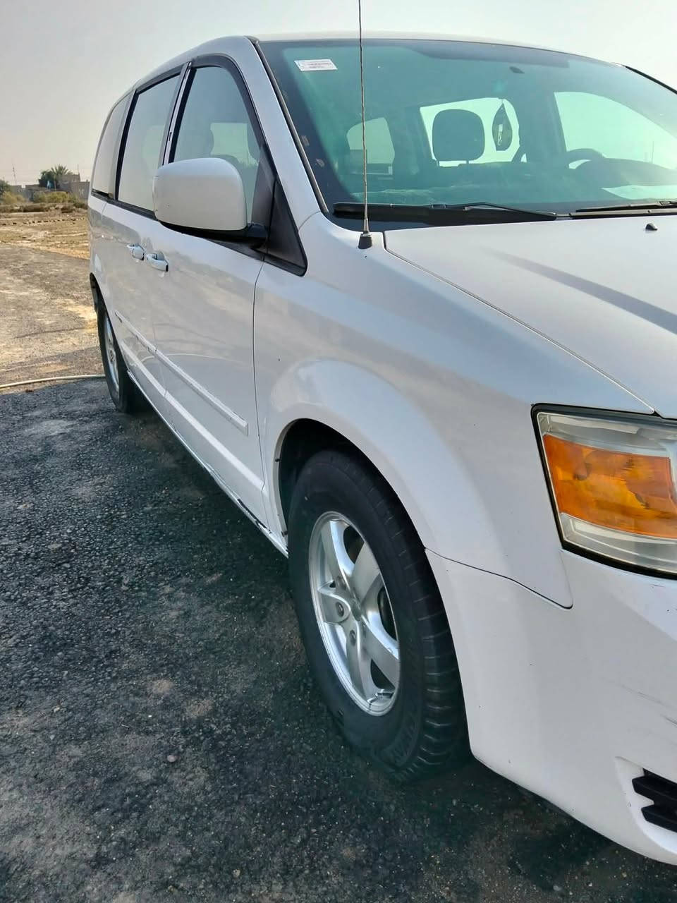 كرفان 2010 مكفوله من الضربه والصبغ جاهزه ونضيفه للأخير أربيل راعيها بل ناصريه السعر 105وبيها مجال رقم الهاتف ***********
