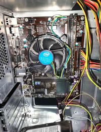 للبيع او المراوس مذربورد  msi H110m pro vd plus مع المعالج انتل كور اي...