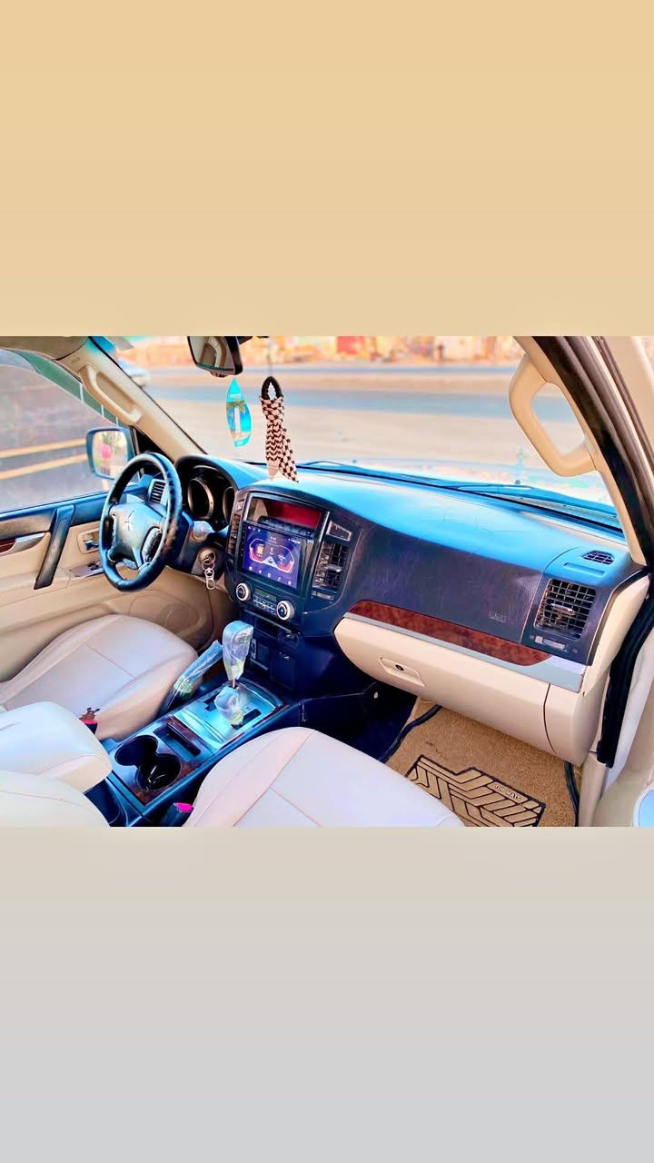 السلام عليكم باجيرو مديل ١٠ حبتور فول موصفات سياره ماشيه ١٤٧ جرس نذار ب١٢٠ فور ويل  رقم بغداد دولي  سياره جاهزه مكفوله الشراي يتصل *********** مكاني ديوانيه عفك
