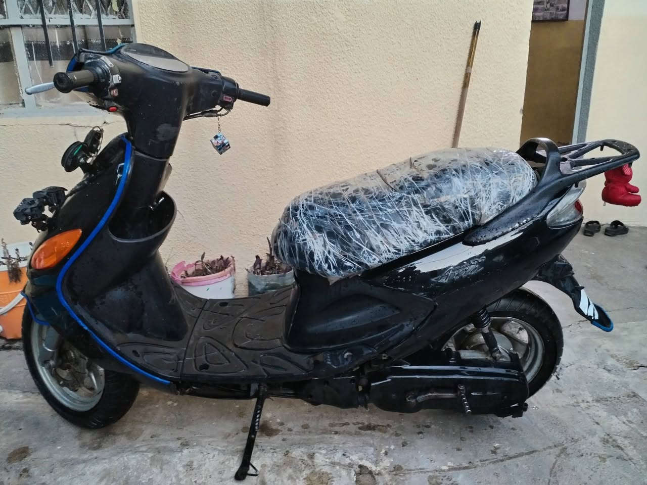 ماطور ابزز للبيع ماطور نظيف وارمينيا كلها شغاله بس السلف ما يشتغل سعر 280 ماتور شاصي شرط ماكينه خرسه)  ***********
