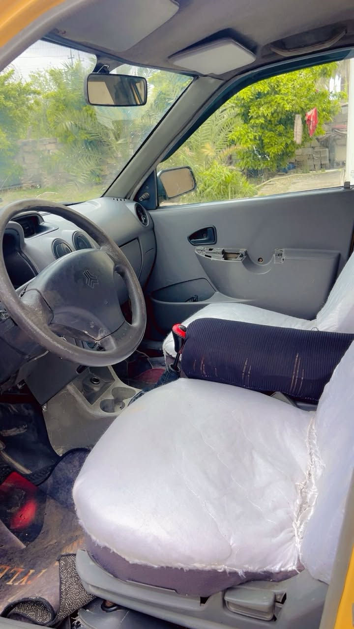 سايبا موديل 2011كير وكينه مكفولات كشره نضيف بيه صدر جديد تايرات جدد سعر خاص مكان السياره عزيزيه رقم راعي السياره ***********
