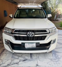 لاندكروز VXR • ٢٠١٧ • ٨ سلندر ٥٧٠٠