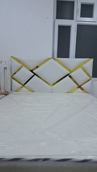 مراتب • بدون فرشة • مستعملة