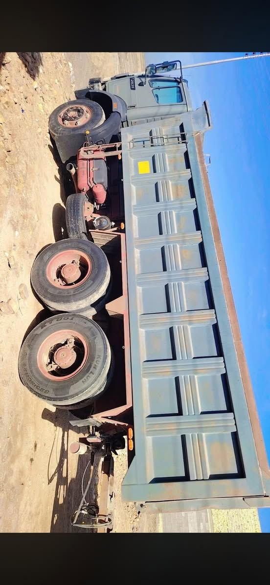 سلام عليكم اثنه بلادي كلاب موديل 96 تخم تاير مكينه 44 كير   180. اي ستفسار تصال ع رقم ‭0774 554 2336‬
