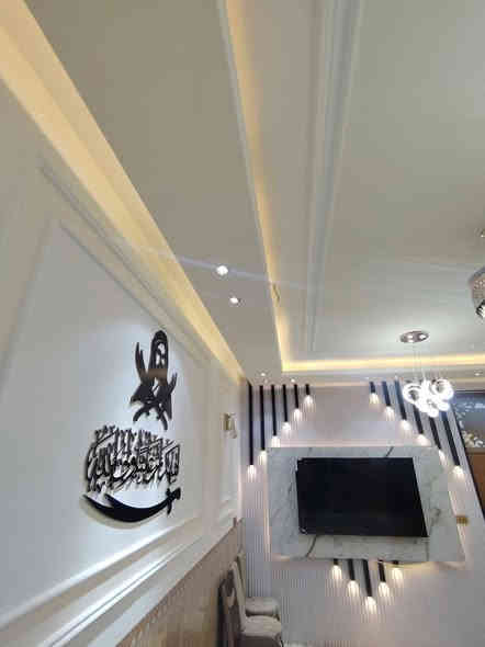 دار للبيــــــــــع
المساحــــــة 200متر طابو زراعي سند 25 
تحويل مباشر باسم المشتري 
موقع الدار بكرلي خلف الملعب الرياضي 
يبعد 100م عن شارع العام 
خدمات كامله #تبليط #كهرباء#مجاري
يحتوي على ٤ غرف نوم وصالة وكلدور ومطبخ وصحيات داخلية وخارجية وكراج سياره
السعر185مليون
الاستفسار الاتصال على أرقام المكتب
***********
***********
