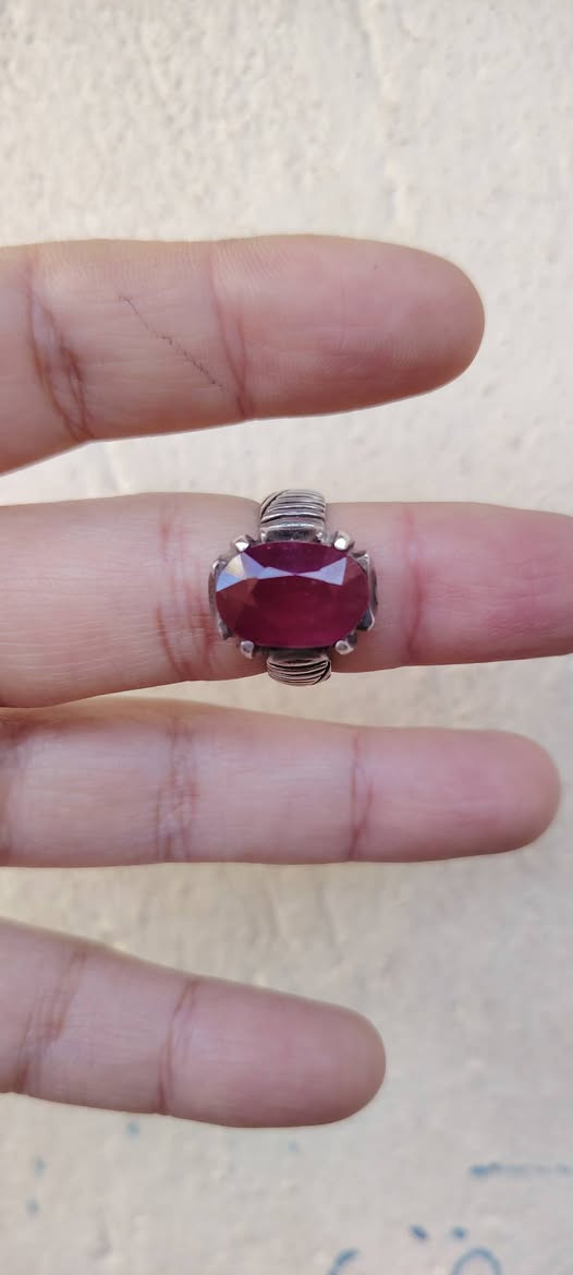 ياقوت افريقي فرط الرمان صياغه يدويه فضة 925 ثقيله
قطعه واحد على واحد جميله جدا وبل عافية على صاحب النصيب السعر خاص


**إذا كنت صاحب هذا الإعلان وتريد حذفه لأي سبب، رجاءا أرسل رسالة إلى الدعم الفني**