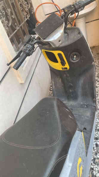 دراجه شحن 6بطاريات بيض ضرر الماشه مال استيرن معوجه جاهزه من كولشي سعره 400وبيه مجال بسيط الاتصال ***********
