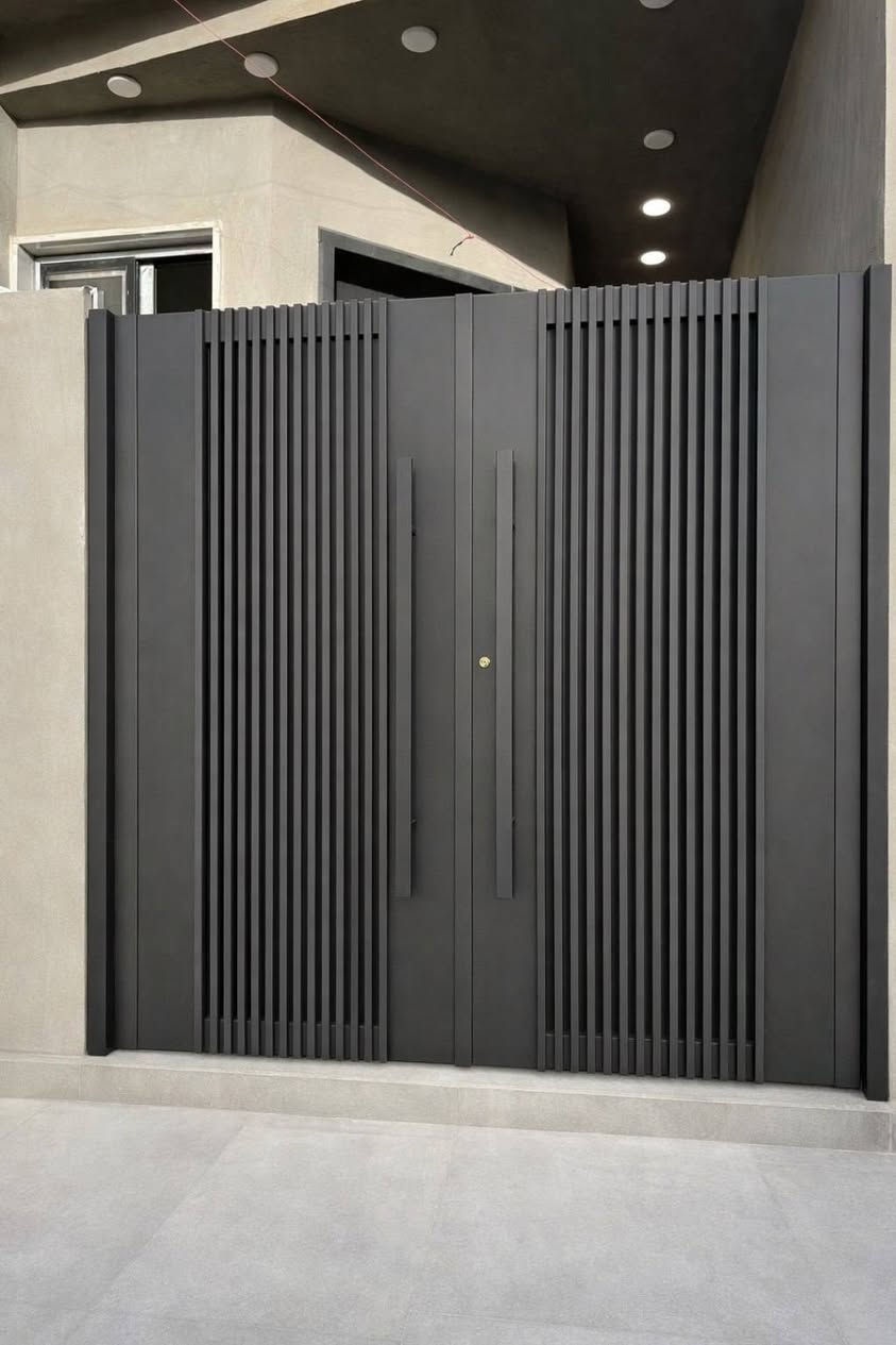 ✨ باب بيتك هو أول انطباع… خلّه مُبهر 👌

إذا تدور على أبواب خارجية مودرن تجمع بين: 

✔️ الفخامة
✔️ المتانة
✔️ التصميم العصري

إحنا نوفر لك تصاميم تناسب كل الأذواق 👇
🔸 خامات عالية الجودة تتحمل كل الظروف
🔸 ألوان وتشطيبات حديثة 
🔸 تفصيل حسب الطلب وبأدق التفاصيل

💥 لا تخلي بابك عادي… خله يعكس ذوقك وهيبة بيتك
📩 راسلنا الآن واحجز بابك 

📞 استشارة مجانية + عرض خاص لفترة محدودة
***********

عنوانا | بغداد | حي القاهرة

#أبواب_مودرن #أبواب_خارجية #ديكور #تصميم_منازل #العراق #بناء
