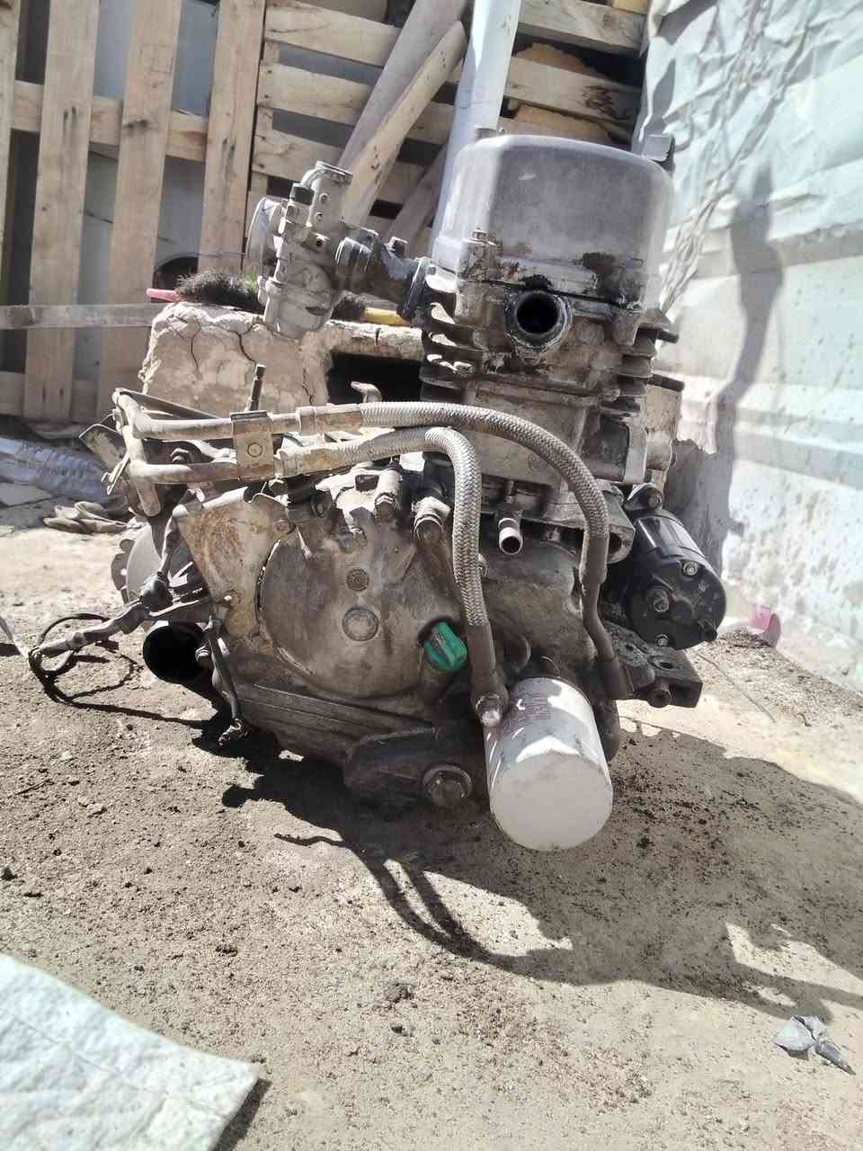 سلام عليكم مكينه 18شغاله بس
كير دشالي مفلشه بس المكينه السلف ولكابريته ولبراد مو وياه مكان سوق الشيوخ قفل 300 شراي علق واني اجي خاص  ‏‪0781 083 7741‬‏
