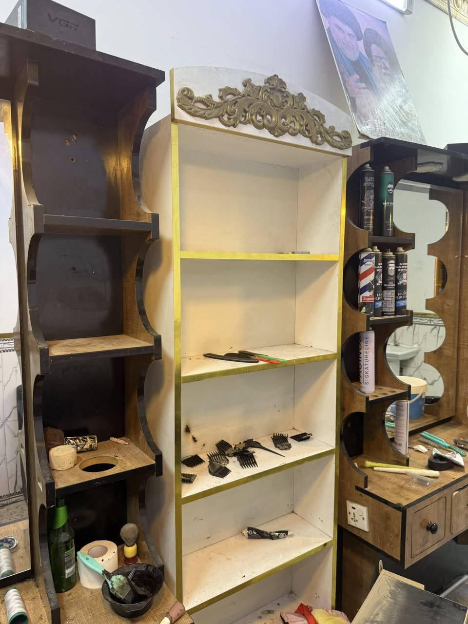 للبيع قيم وخذ مال تعزيلة عنواني البلديات رقمي ***********
