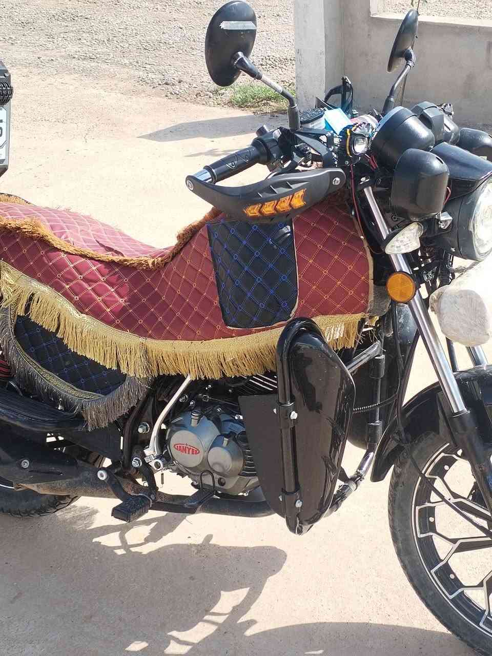 السلام عليكم موطور هيوشه للبيع موديل 2025محرك شرط ما مفتوح كهربائيات كله شغاله تايرات نضاف  موطور نضيف فولل السعر مليون وبي مجال (ويرهم مراوس ب. قفاز)


**إذا كنت صاحب هذا الإعلان وتريد حذفه لأي سبب، رجاءا أرسل رسالة إلى الدعم الفني**