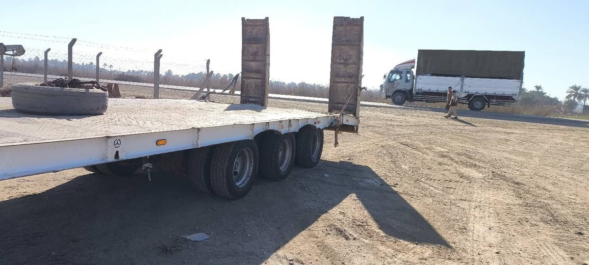 سلام عليكم
عربانه لودر 
للبيع/ 
تايرات/80/بل 100
للاستفسار الاتصال على هذا الرقم 
***********

***********
