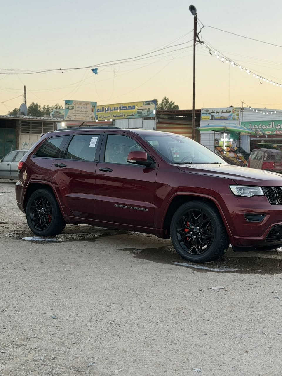 جيب اوفر لاند وكاله  هارلم خليجي موديل 2019
رقم بغداد الدولي تحويل مباشر 

المواصفات : 1/1 فول الفول 

* محرك 6 سلندر 3600

* السقف بانوراما طكتين

* المقاعد جلد تدفئة وتبريد 

* حساسات امامية

* حساسات خلفية

* كاميرا خلفيه 

* نقطة عمياء

* مقود السائق كهربائي

* دفع رباعي 4X4

* تشغيل عن بعد

* صندوق كهربائي

* تدفئة ستيرن

* دمام خلفي مع سستم صوت 

* المقاعد السائق ولراكب كهربائي

* ذاكرتين لحفظ وضعيات الجلوس

* سبير منازل + أرضيات سياره بعدهن بنايلون شركه ما مستخدم 

* سستم صوت 

* شاشة كبيره 8.4 انج

* نظام خاص للطرق الوعره

* المصابيح الأمامية  لد نهاري + اشاره ترحيب من الاقتراب من السيارة 

* بخاخ ماء لتنظيف المصابيح الاماميه زراك لايت 

* مري جانبيه كهرباء

* مرايا جانبيه قابله للطي عند الفتح والاغلاق 

* مرايا بخاصية التعتيم الذاتي

* نظام الملاحه Gps

* نظام خاص للطرق الوعره

* كشافات ضباب بروجكتر 

* محدد سرعة 

* ويل كاب قياس 20 انج التايرات جديده

* نظام بريك اوتاماتيكي ( Auto break system)

* نظام تشغيل واطفاء اوتماتيكي للمحرك ( Auto start system) 

* جكات لرفع وتنزيل السيارة
للبيع أو مراوس بشكل جديد 

مكان بغداد الدوره 

 للاستفسار :***********
