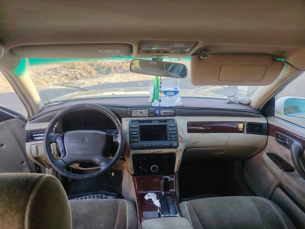 سلام عليكم
ملكه للبيع موديل 2005 كصه 

رقم بغداد احمر وكاله فقط 
مكينه و كير جدد حداديه حلوه 
تخم تاير جدد سياره جاهزه من كلشي
مكان سياره ميسان كميت انتصل و دلل
***********
