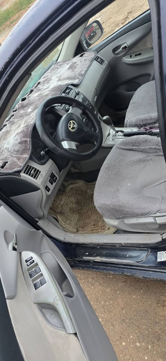 كورلا 2011 رقم دولي وارد أمريكي مصبوغه عام السعر 80 وبيها مجال للإستفسار ***********
