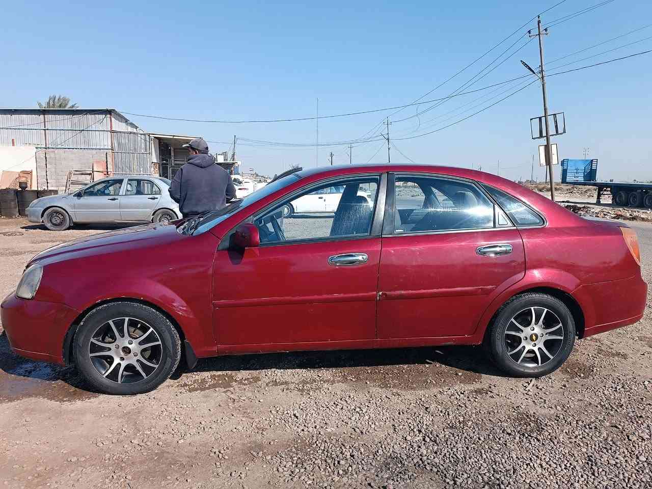 السلام عليكم اوبترا 2007 مصبوغه عام 
محرك كير مكفولات تبريد ثلج صدر امامي خلفي جديد ارقام وهزه وسنويه جدد قبل شهر محولها 
سياره جاهزه السعر 63 
المكان ابوغريب  للاستفسار اتصال ***********
