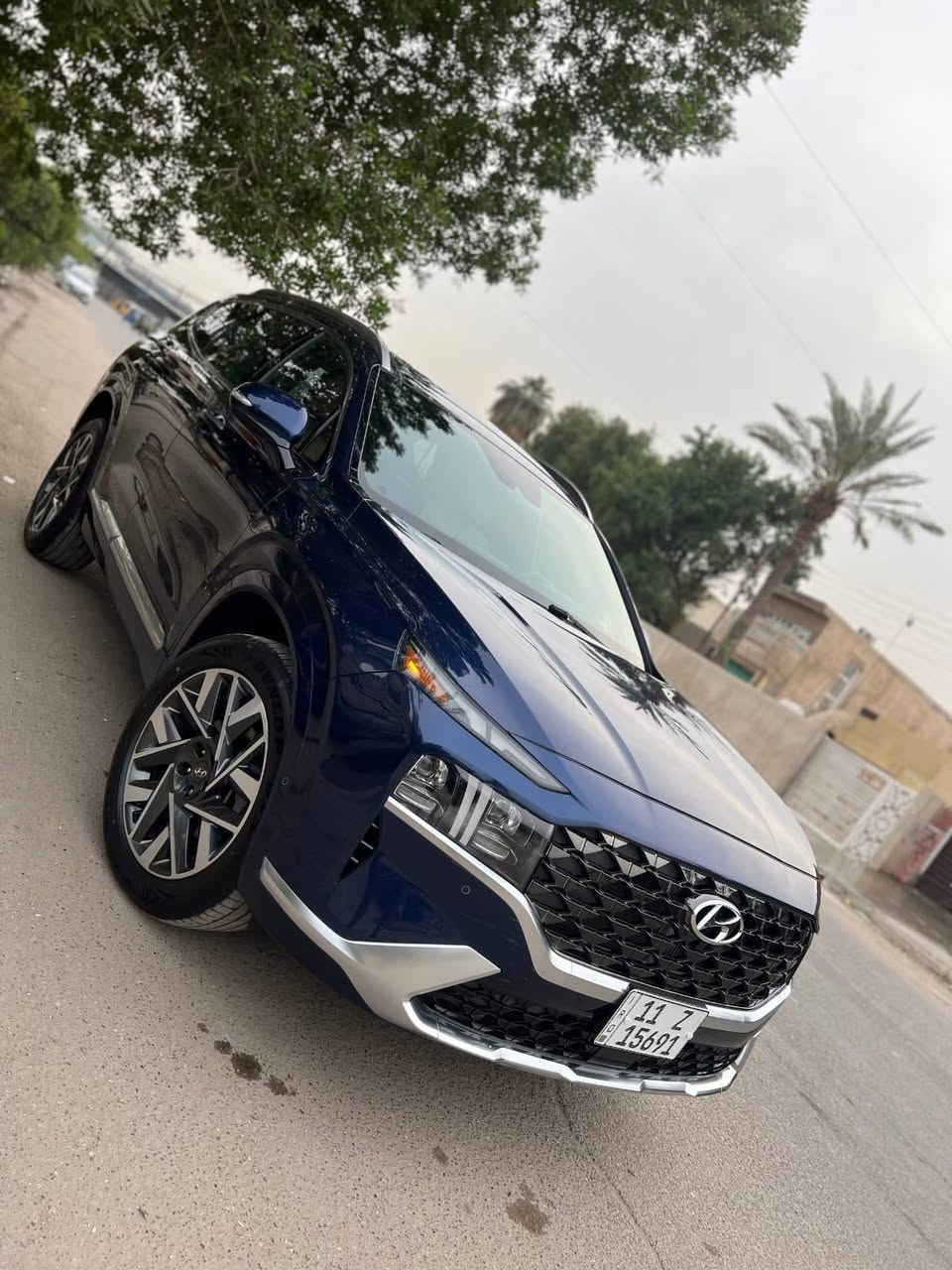 سنتافي كالكرافي 2023 اعلى فئه سنتافي سياره VIP رقم بغداد  مواصفات
داخل لونين 
كشنات جلد
كشنات حار بارد
كشنات كهرباء فول تحكمات
رادار امامي خلفي جانبي
حساسات أمامي خلفي جانبي
تبريد قطعتين
بردات بلادي
محرك 2.5 تيربو
بنراما
5 وضعيات قياده 
فور ويل
كير بيانو
تنته شامو 
دشبول ليزري
5كامرات
اناره داخليه
صندوق كهرباء
صدر جديد
تايرات جديده ماركه (دلوب)
كشنات خلفي تدفئه
سياره بيه بعد مواصفات سياره حادث صبغ باب خلفي وبارد في صندوق فقط بجم كبس مكاني بغداد شعب سعر سياره 235 وبيه مجال  رقم ***********
