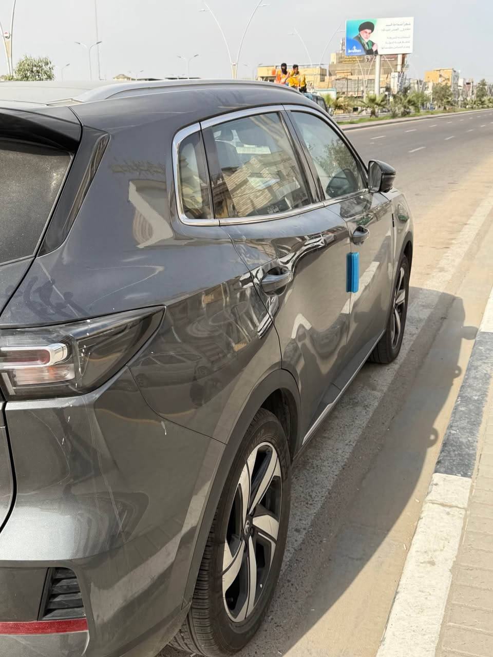 سلام عليكم 
شان جان للبيع مقترض وكفيل رقم بغداد 
مديل 2025 فول الاخير مكينه 1500 تيربو 
السعر 135 وبيها مجال السياره زيروه ع وضع الشركه 
*********** البصرة, العراق
