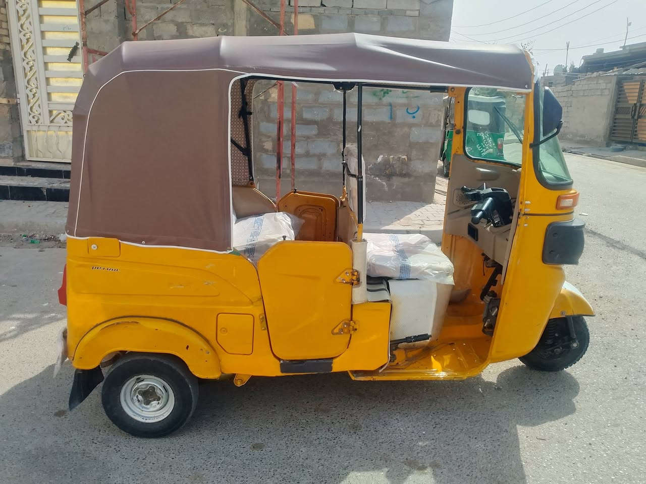 سلام عليكم شباب تكتك البيع موديل 21شهر، 6بيه ضربه بل صفحه فغط سعر6800وبيه مجال مكينه كير كسن مكفولات شرط دحويل‏‪***********‬‏
