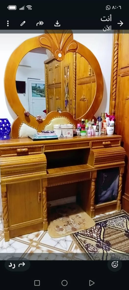 السلام عليكم 
غرفه تسكام نضيفه جدا الباب مال ميز ابو مرايه موجود فقط ضب البراغي مكان الديوانية


**إذا كنت صاحب هذا الإعلان وتريد حذفه لأي سبب، رجاءا أرسل رسالة إلى الدعم الفني**