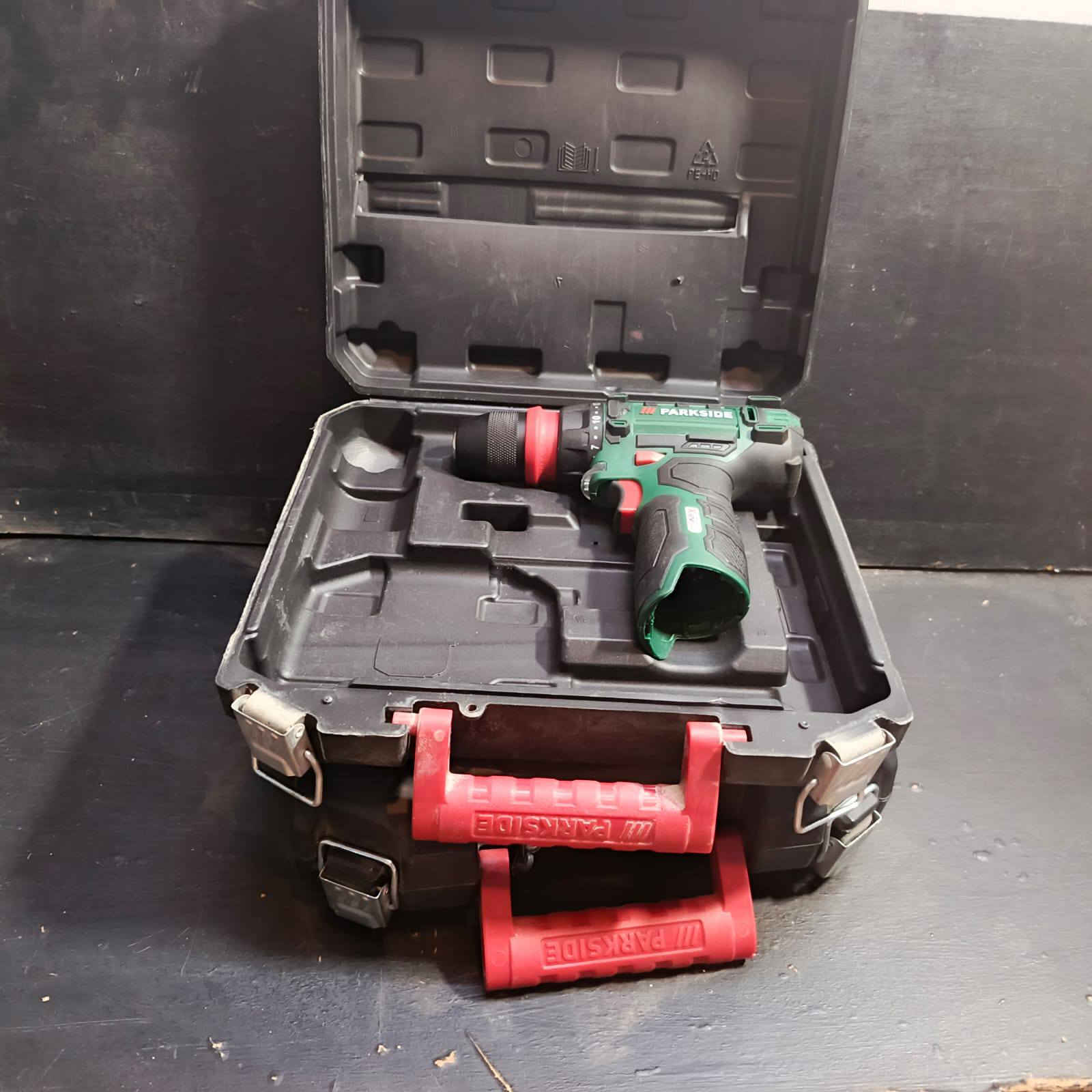 السلام عليكم
للطلب و الاستفسار،
وات ساب
***********
كركوك حي الحريه. 
توصيل كل المحافظات
٥٠٠٠  الاف
