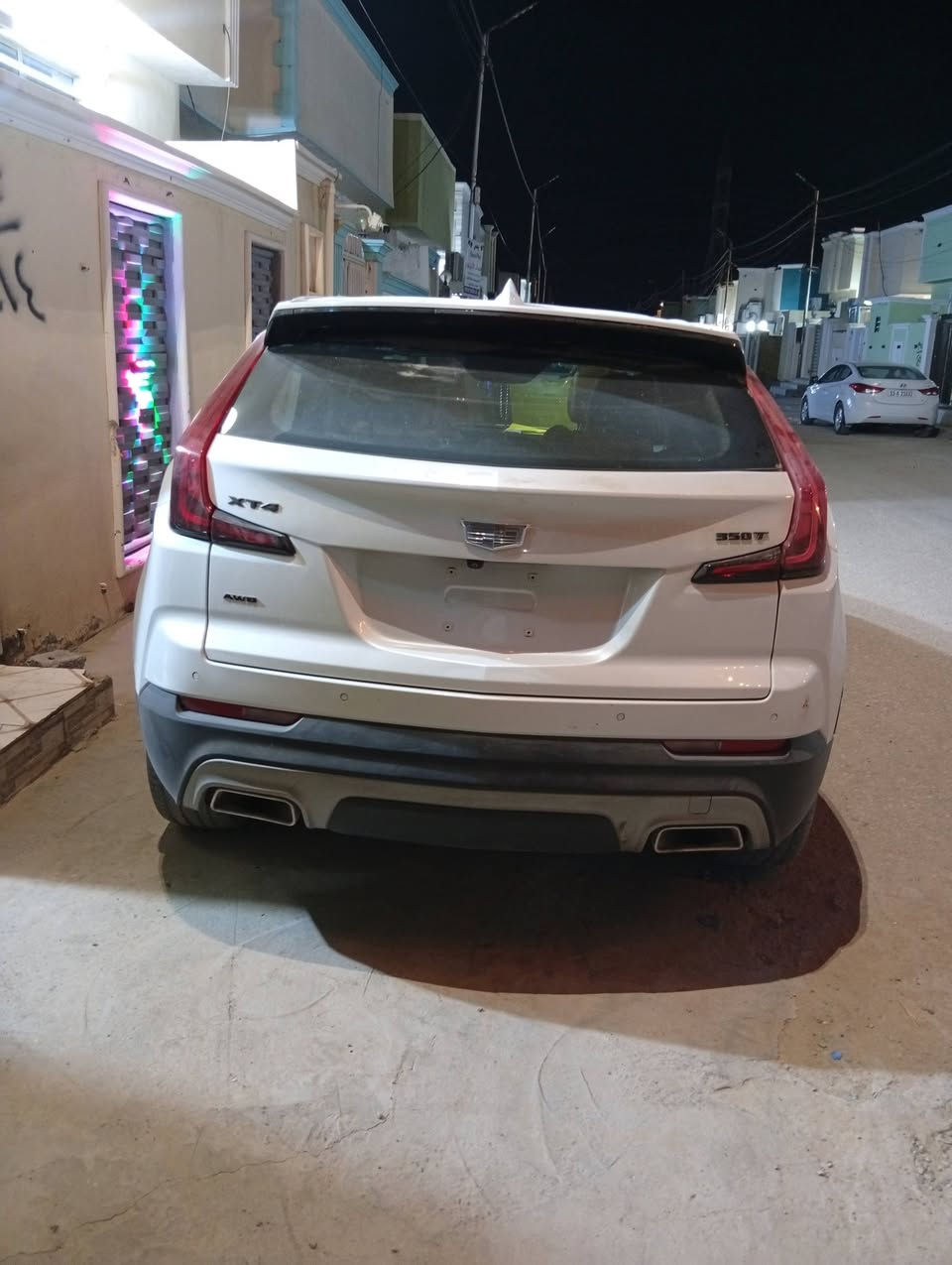 السلام عليكم كاديلاك xt4 موديل 2023ماشيه 17000km.   للاستفسار ***********

