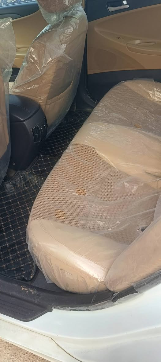 السلام عليكم سوناته موديل 12 خليجيه نضيفه كلش ماشيه 100 رقم سليمانيه بيها بس بنيد والهلال الجاملغ خلفي  *********** السعر 128
