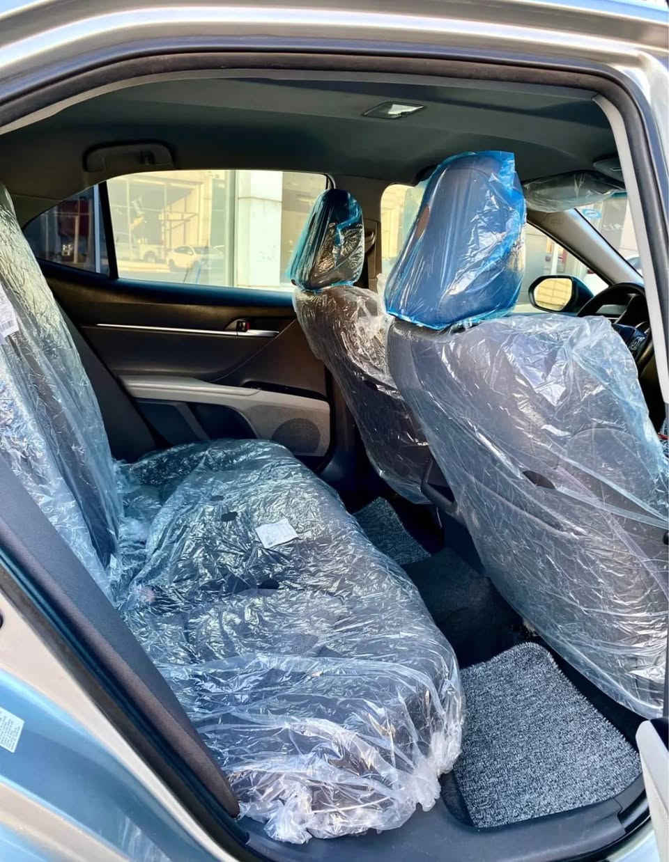 سلام عليكم كامري موديل 18 مو صفات Le بلاس بدون صبغ سعر 175 بي مجال قليل رقم هاتف ***********
