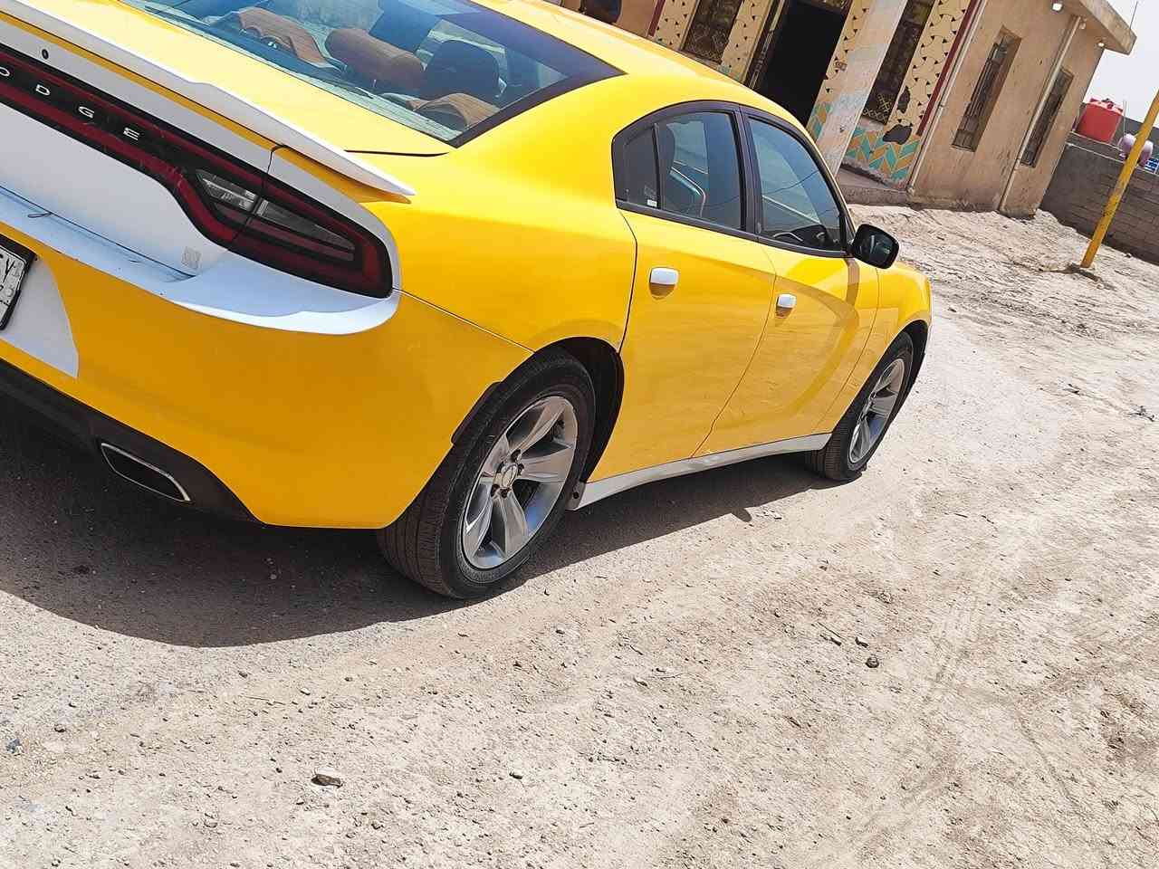 بيع مستعجل جارجر موديل2015 امريكي مكينه 3600 تو ويل مكينه كارتون ستوني شادها وكير ع شرط تخم تاير حداديه كارتون عربانه ستوني شداها جديده كله جديد متخسر عليها ربع دينار مصفره هيئه وغرامات سياره جاهزه بسمي تحويل ثاني يوم ضرر تبديل جاملغ امامي بدون عابر فقط وباقي مكفول السعر مناسب جدا ***********

