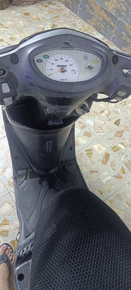 سلام عليكم بريز بغبغاء نوزل دراجة جديده مكينه بشرط برغي ممفتوح بيهه كفرات اصليه  سعر مليون و750  دراجه مرقمه بغداد رقم انجليزي تحويل مباشر  المكان بغداد شراي يتصل ***********
