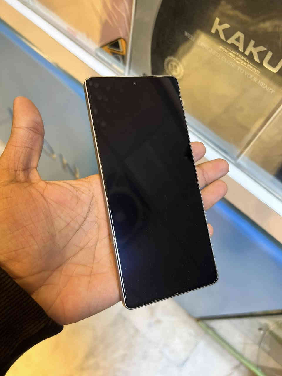 الـسـلام عـلـيـكـم جهاز نوت ٥٠ برو. جهاز استخدام قلبل حيل نظيف مع كامل الملحقات المواصفات معروفه 
بغداد الدوره /***********
