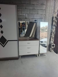 غرفت نوم تركي  7 قطع شرط الانضافه  السعر 375 الاتصال 07888949966