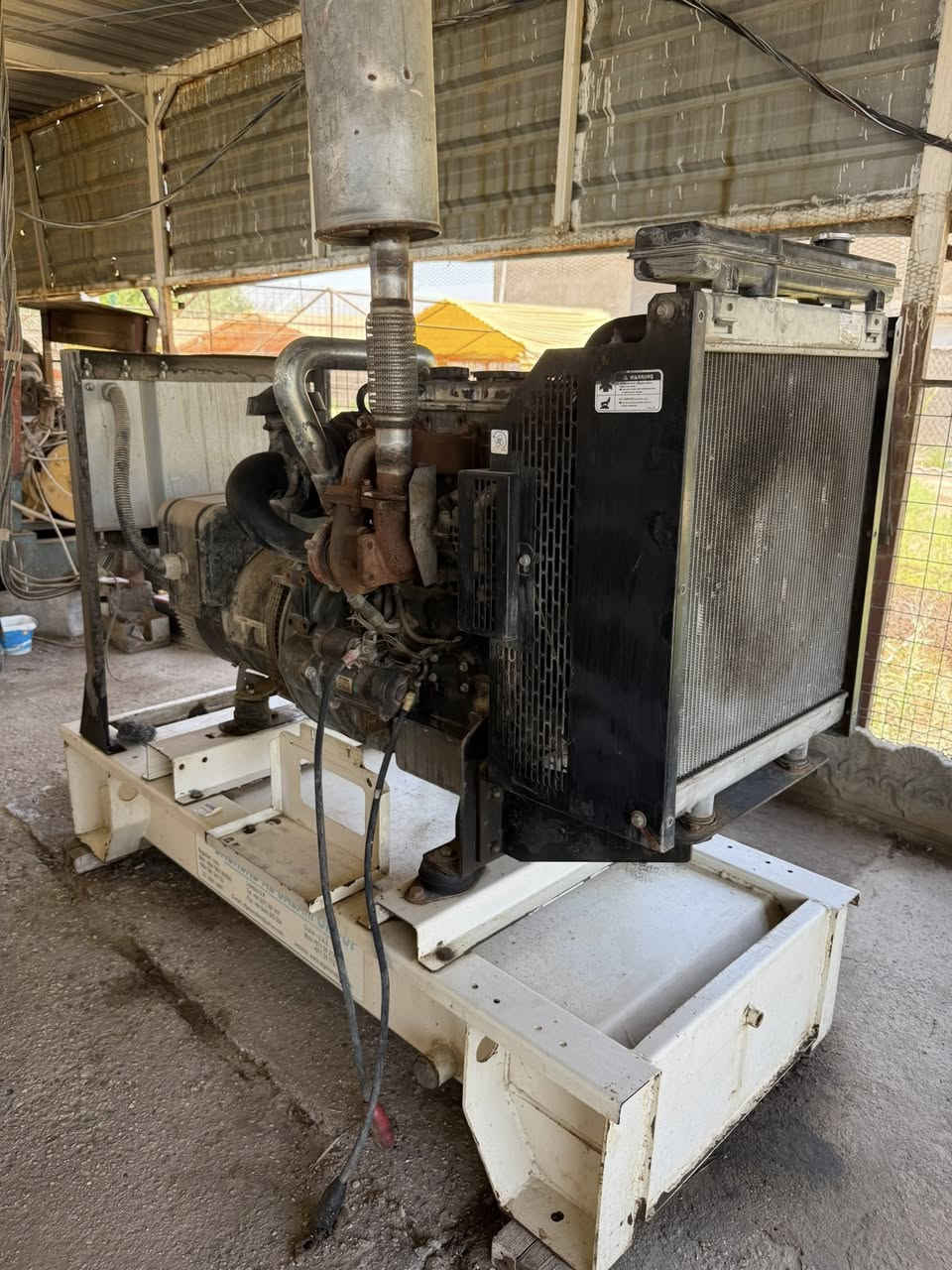 بيركنز للبيع 
محرك 3 بستم سوبر 
راس توليد 45 KV
منظومة تشغيل واطفاء تلقائي 
جاهزة من كلشي مابيها اي نقص 
مكانها / بابل_ الاسكندرية 
***********
