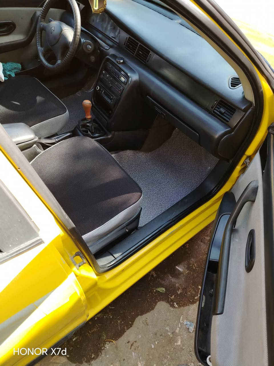 السلام عليكم سمند 2009 سياره على وضع الشركه بيهه فقط هلالين خلفيه معمرات تعمير حلو سياره كفاله عامه كير مكينه صدر تبريد كله جديد تخم تاير بيهه سويجين مال شركه ريموند بلادي مدوشمه جديد هيئه وغرامات مصفره تحويل ثاني يوم مكاني بغداد العبيدي السعر 36وبيهه مجال قليل حك الجيه ***********
