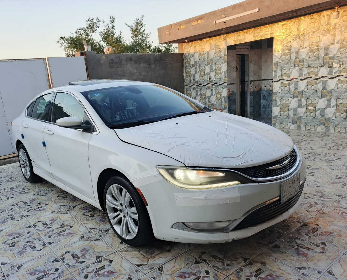 السلام عليكم البيع سي 200  موديل 2015رقم ذي قار حره تحويل ثاني يوم سنويه مجدده 28 مشروع وطني وارد امريكي ضربته بنيد وجاملغ فقط والباقي كفاله عامه مكفوله من الضربه القويه والكص العيب الشرعي مكينه 2400 مكينه وكير وحداديه وتبريد  وتدفئه وتخم تايرات كله مكفول سياره جاهزه مال جناي بمعنه الكلمه فول مواصفات واحد على واحد فتحه بصمه تشغيل بصمه ابواب بصمه جنطه تحكم ستيرن شاره بل مرايه شاشه كبيره كامره دسك خلفي وأمامي ويل كب منظومه زنون فول واحد على واحد مكان سياره ناصريه سعر 93 بيه مجال قليل رقم الهاتف *********** أنه مكلف بل نشر خابر راعيه بيك خير وتدلل
