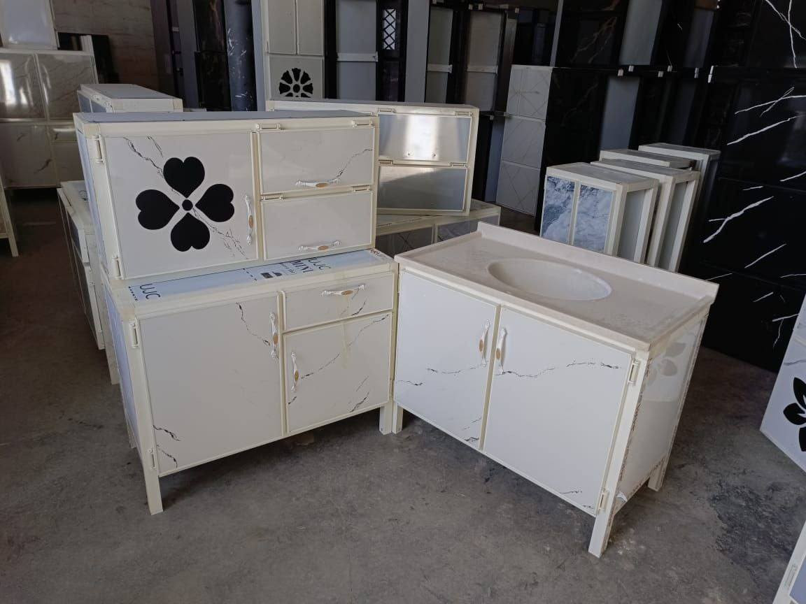 ***********
ثلاث قطع كاونتر وملحق قياس متر وسنك مرمر متر سعر 185
