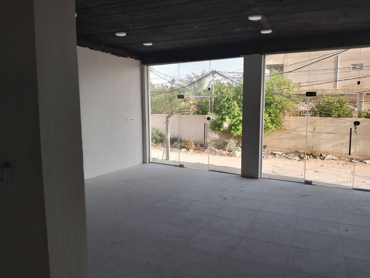 للبيع او لليجار كربلاء الحر منطقة عرب صالح قرب المولده المساحة 100  متر سعرالبيع 80 مليون سعر الايجار 300 ألف طابو زراعي سند 25         (***********
