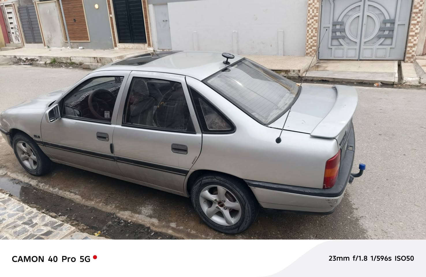 سلام عليكم فكتره للبيع موديل ٩١ شرعي موجود شرط تحويل السعر ٤٨ العنوان موصل الستفصار ***********
