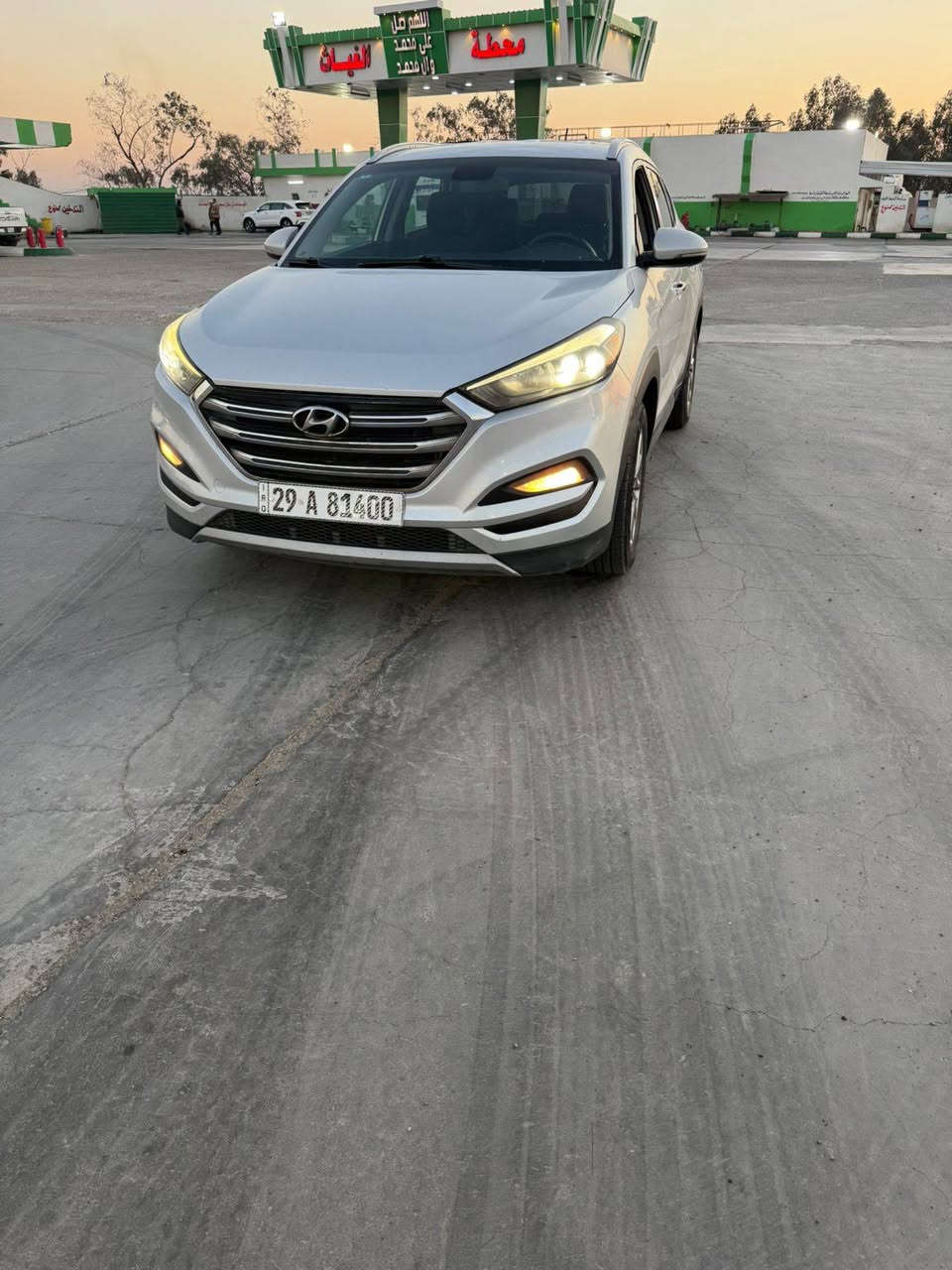 تحية طيبة للبيع توسان موديل 2016 وارد أمريكي رقم واسط دولي بسمنا بيه مكنات اكلير بدون حادث صور شاصي مرفق بالمنشور/ سيارة جاهزة / السعر 129/ مكانه قضاء الصويرة اتصل/ ***********
