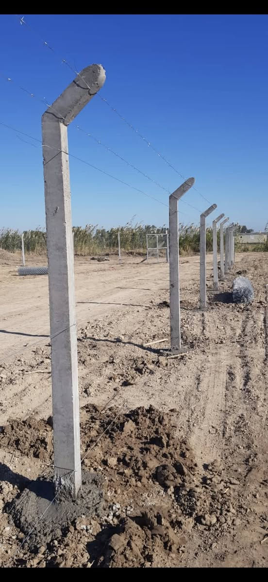 أسعار المتر مع الكرسته والعمل تبدأ من 5,000 إلى 10,000 دينار
نماذج من أعمالنا في تركيب سياج B.R.C بجادر وبدون جادر
 أعمالنا درجة أولى بمواد أصلية ومواصفات عالمية
 فريق فني متخصص لضمان الجودة والاحترافية في العمل.
 نغطي جميع محافظات العراق لضمان الوصول إليكم أينما كنتم.
 لسنا الوحيدين، لكننا نطمح أن نكون الأفضل من خلال تقديم خدمات دقيقة وسريعة.
📞 للاستفسار، يرجى مراسلة الصفحة من الزر أسفل المنشور أو التواصل على الأرقام التالية:
0780 645 2314 واتساب
***********  (واتساب)
***********
