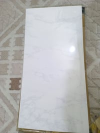 لاصق جدران • مرمري • ٥٠قطعة