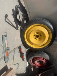 سبير بي وايدي وجكات جددد مامستعملات لبيع مكاني شارع فلسطين07744448705