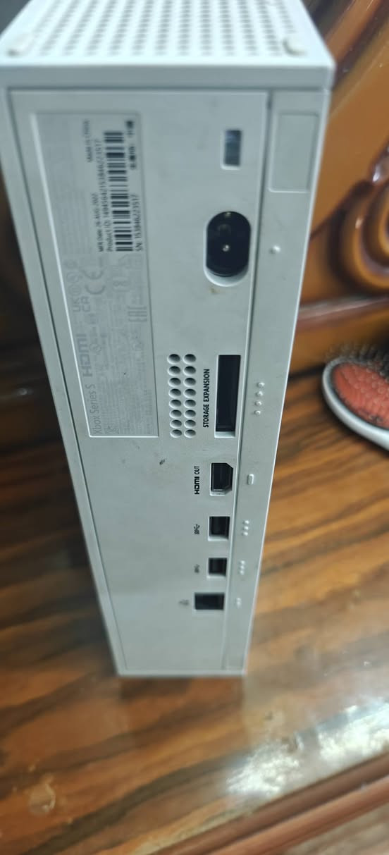 السلام عليكم متوفر سيريس اس مستعمل اصدار22 استخدام اقل6 اشهر مع العمل مشتري ب2بنهاية 24 سعر 400بية مجال قليل


**إذا كنت صاحب هذا الإعلان وتريد حذفه لأي سبب، رجاءا أرسل رسالة إلى الدعم الفني**