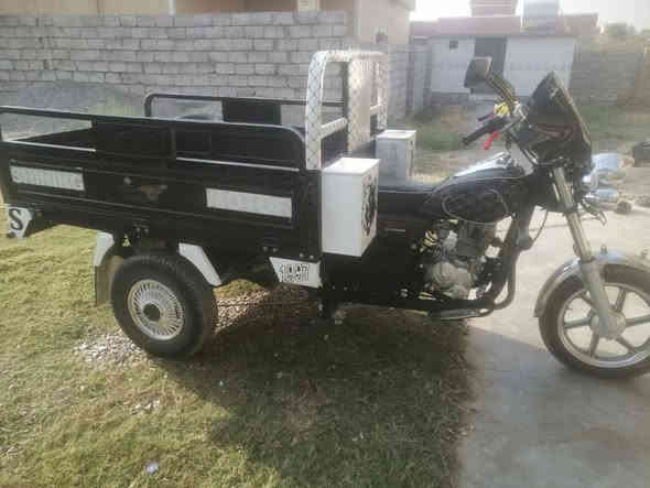 وين جنايه ستوته بسعر مناسب موديل عشرين محرك 22 ستوته نضافه فول مرتبه حيل سعر مليون  ونص *********** مكاني تكريت ملاحضه وراقه كمله
