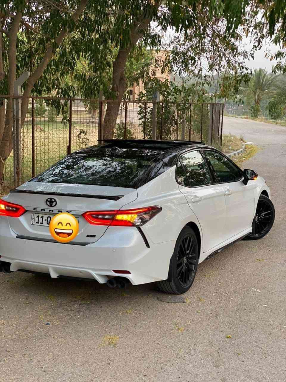 كامري xse موديل ٢٣ للبيع
٦سلندر 🚀🚀🚀 
وارد امريكي بيها صبغ بنيد وبيها بارد
السيارة فول مواصفات
بصمة
بانوراما
رادار ٣٦٠ درجة
حساسات ٣٦٠ درجة
كاميرات ٣٦٠ درجة
كشنات كهرباء تدفئة وتبريد
اوتو هولد
٣ انظمة قيادة
ماشية ٨٨ كم 
وبيها هواي مواصفات فول للاخير
للاستفسار
*********** كربلاء, العراق
