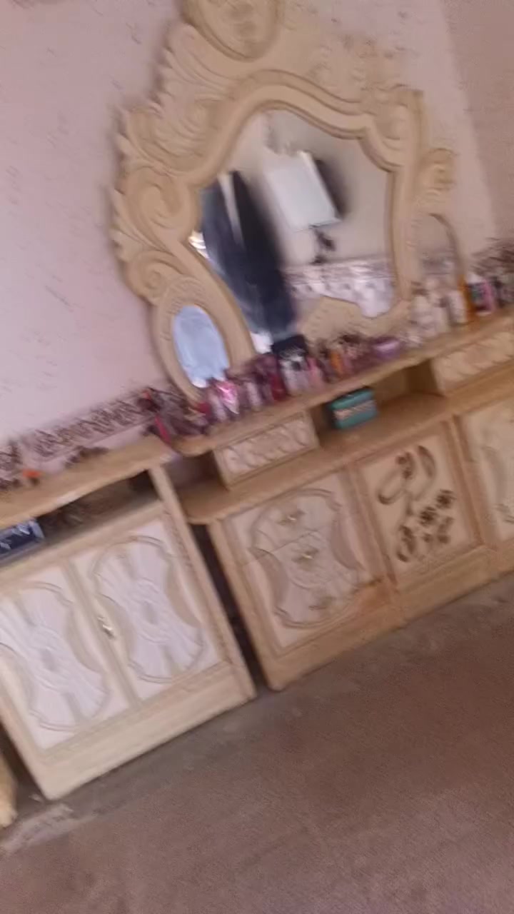 غرفه نوم نجاره عراقيه تسكام والشكل تركي نضيفه سعره 650وبيهه مجال الشراي يدخل خاص


**إذا كنت صاحب هذا الإعلان وتريد حذفه لأي سبب، رجاءا أرسل رسالة إلى الدعم الفني**