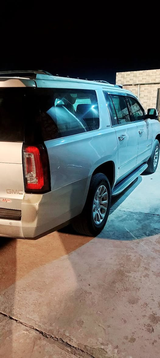 جمسي 2016 يوگن  خليجي 8 سلندر رقم سليمانيه تحويل مباشر كشنات جلد بيه قطعتين صبغ فقط رايده(25000$)وبيه مجال اني مكلف بالنشر هذا رقم صاحبه ***********
