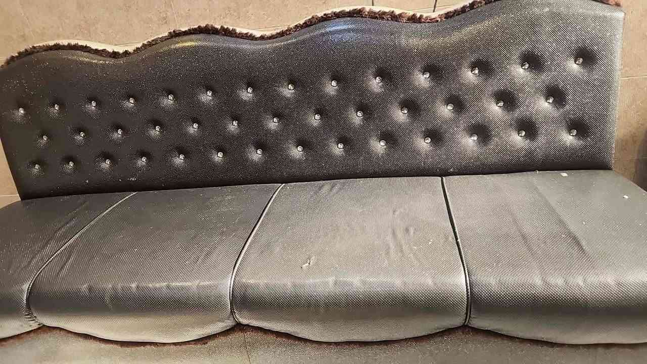ميز خشب ام دي يف ميز تركي حديث وكلش حلو سعر 75وبي مجال

ثلاجه هيتاثي ثلج ماي بيها حار وبارد حجم وسط رامكو باب اول اصلي


**إذا كنت صاحب هذا الإعلان وتريد حذفه لأي سبب، رجاءا أرسل رسالة إلى الدعم الفني**